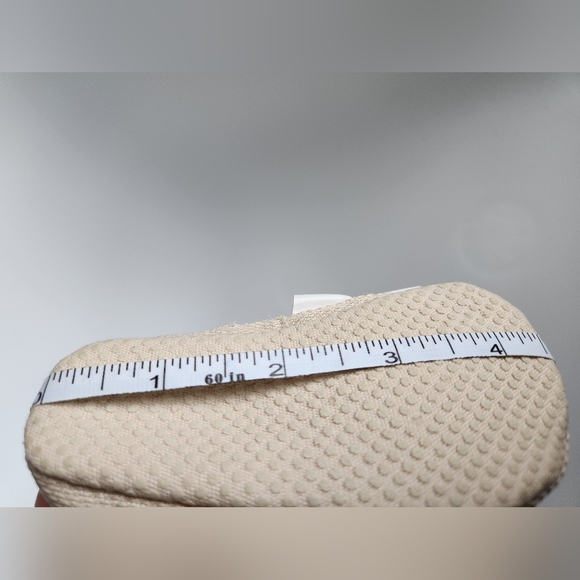 White Ruffled Girl Summer Sandals Infant Size 3 (5 inch) - Picture 5 of 5